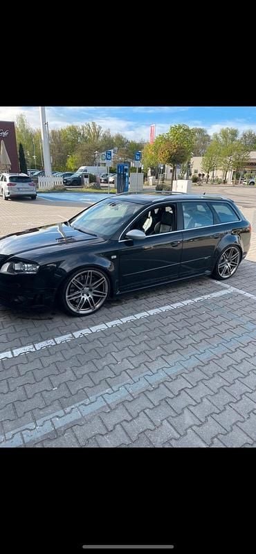 Schwarz Gebraucht 2006 Audi RS4 Kombi | 23.000 € (Guter Preis) - Bild 1/4
