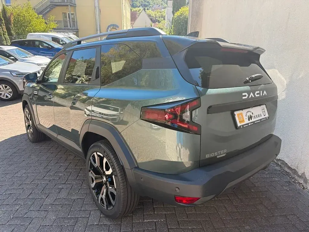 Neu Dacia Bigster Journey 154 PS (113 kW) 2026 Grün SUV