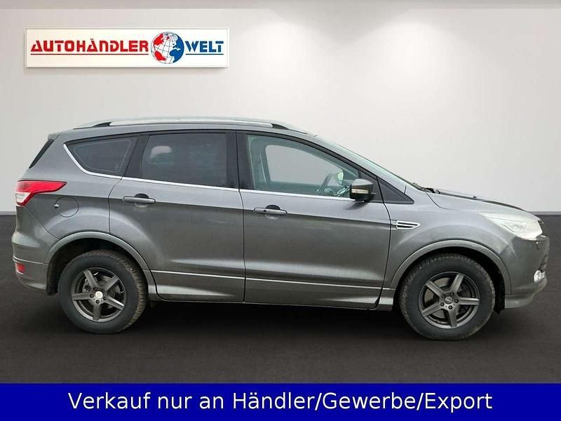 Gebraucht Ford Kuga Individual 163 PS (119 kW) 2014 Grau SUV