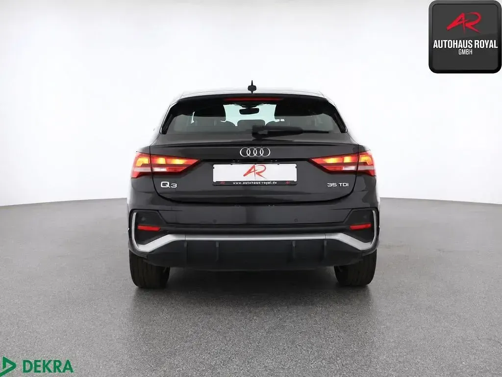 Gebraucht Audi Q3 Sportback S-Line 150 PS (110 kW) 2023 Schwarz SUV