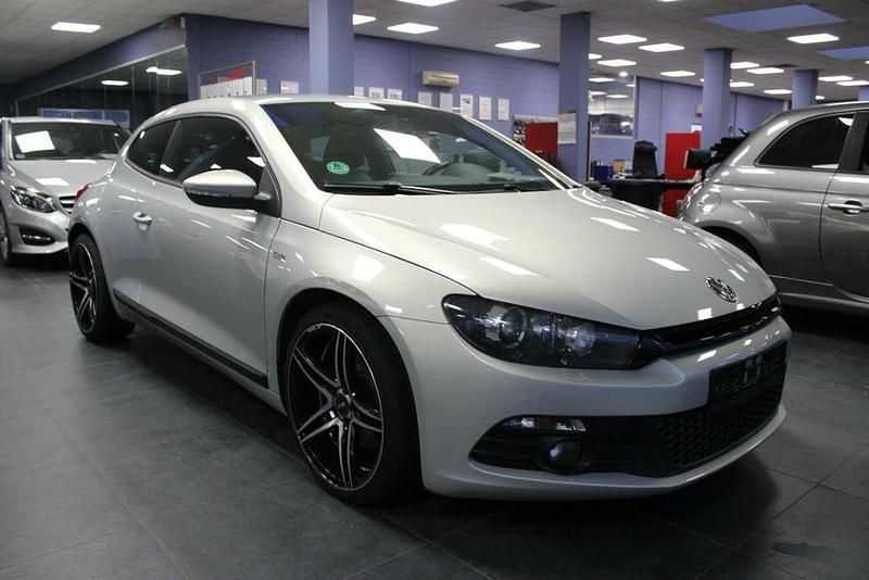 Silber Gebraucht 2013 VW Scirocco Life Coupé | 10.980 € (Fairer Preis) - Bild 1/4