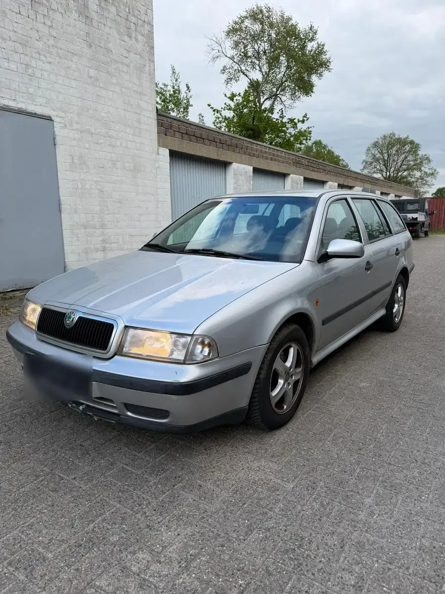 Occasion Skoda Octavia 105 ch (77 kW) 2000 Argent Break