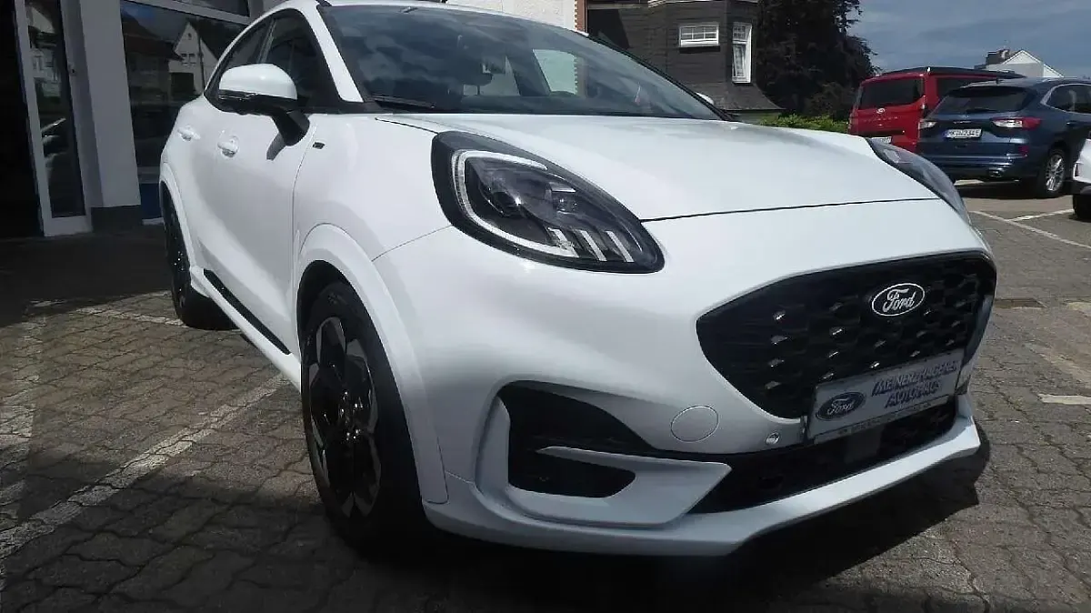 Gebraucht Ford Puma ST-Line X 155 PS (114 kW) 2024 Frostweiß SUV