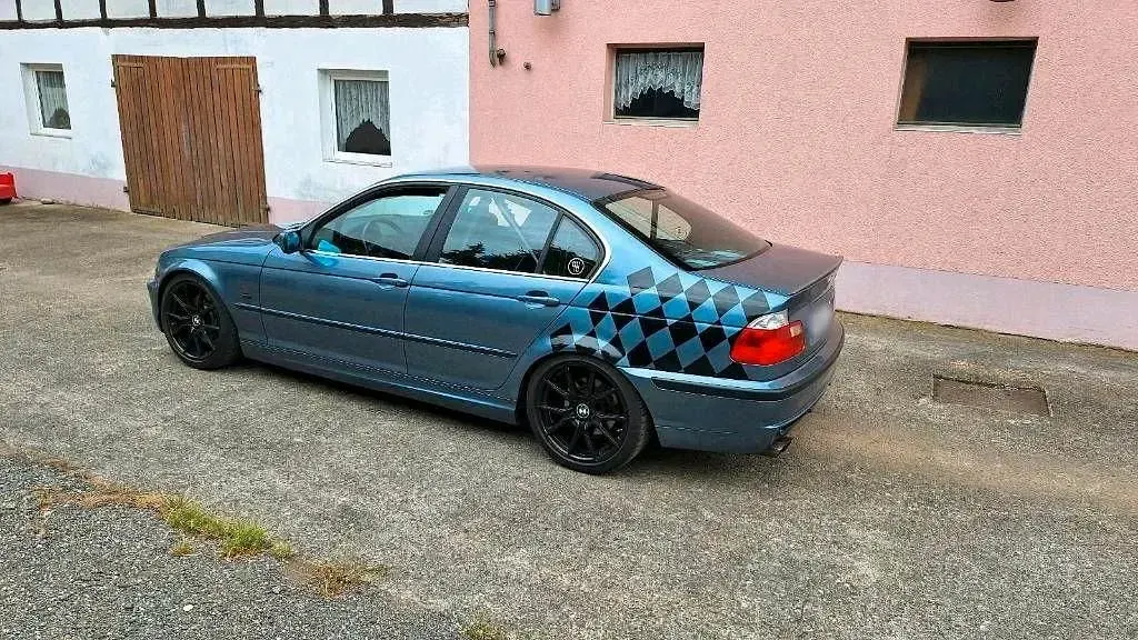 Gebraucht BMW 328 Sport Line 193 PS (141 kW) 1998 Blau Limousine