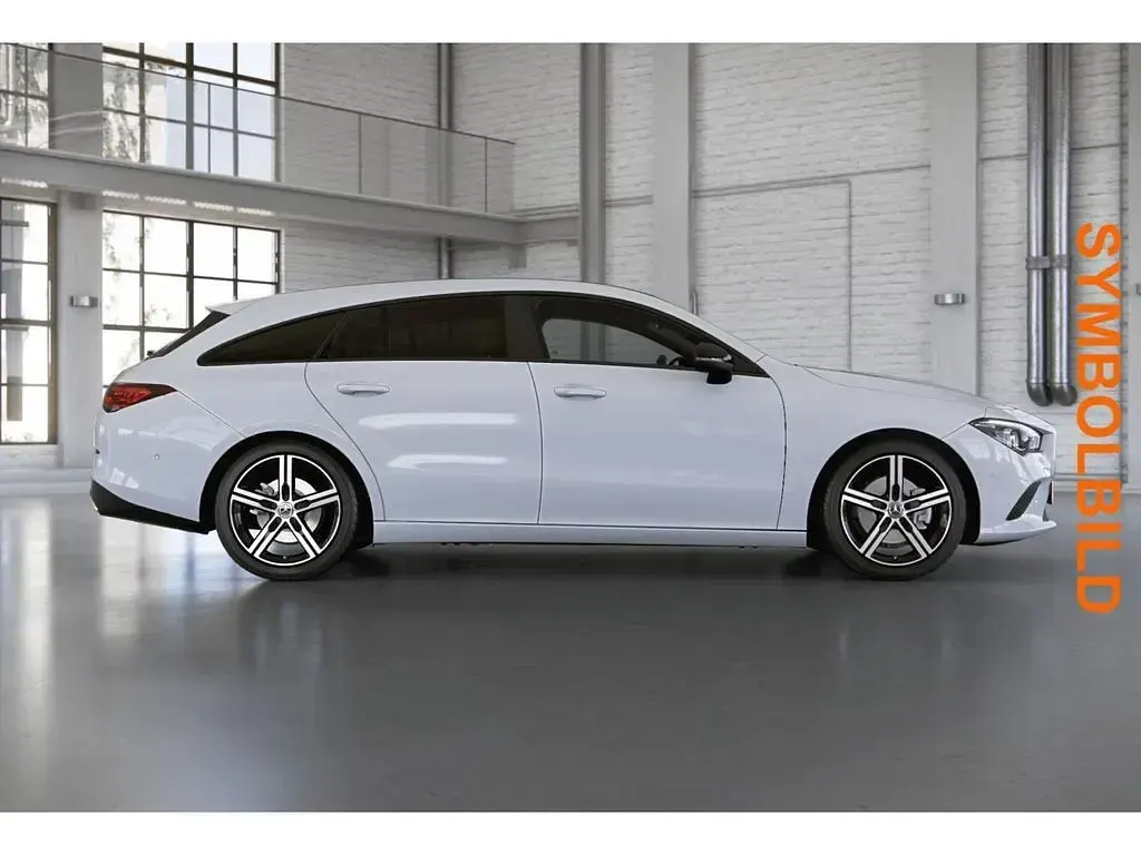 Gebraucht Mercedes CLA200 Shooting Brake Progressive 150 PS (110 kW) 2023 Weiß Kombi