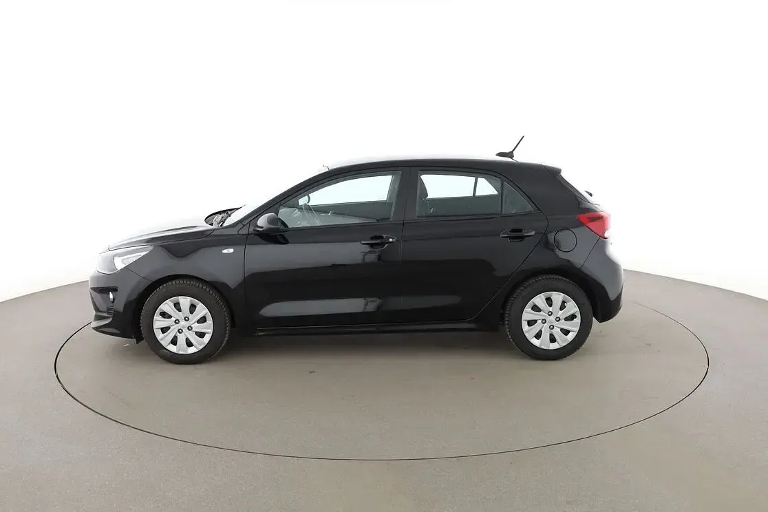 Gebraucht Kia Rio Edition 7 84 PS (61 kW) 2023 Schwarz Limousine