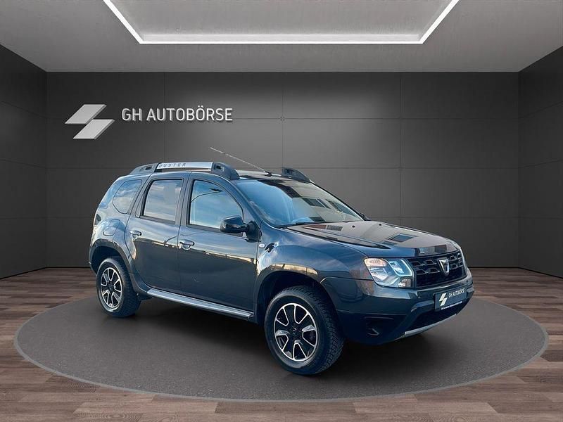 Gebraucht Dacia Duster Black Shadow 125 PS (91 kW) 2017 Grau SUV