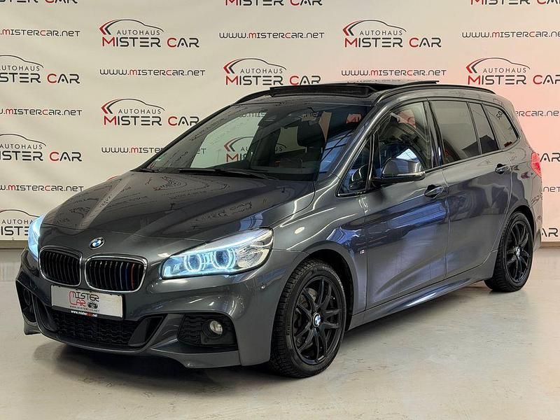 Grau Gebraucht 2016 BMW 220 M Sport Van / Kleinbus | 14.490 € (Fairer Preis) - Bild 1/4
