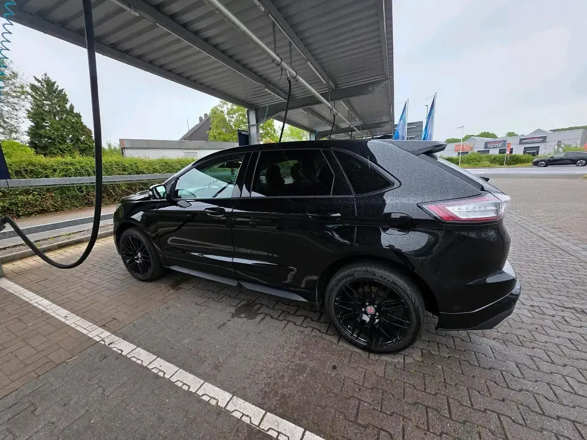 Gebraucht Ford Edge Sport 211 PS (155 kW) 2016 Schwarz SUV