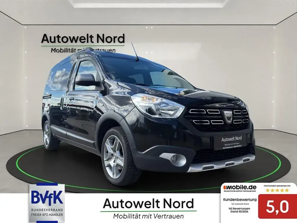 Gebraucht Dacia Dokker Stepway 131 PS (96 kW) 2020 Schwarz Van / Kleinbus