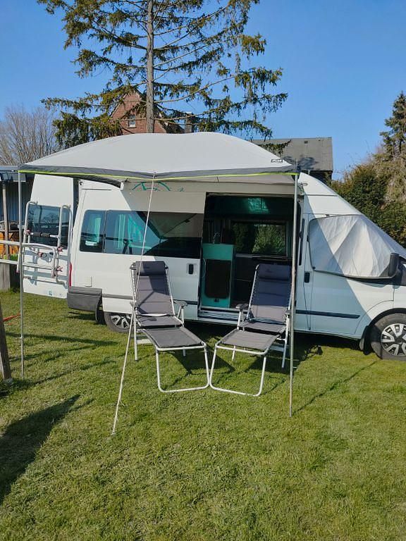 Gebraucht Ford Tourneo 101 PS (74 kW) 2012 Weiß Van / Kleinbus