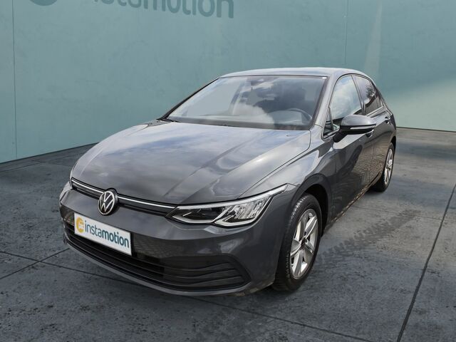 Grau Gebraucht 2020 VW Golf VIII Life Limousine | 17.940 € (Fairer Preis) - Bild 1/2