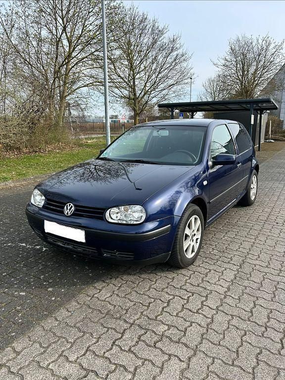 Gebraucht VW Golf IV 105 PS (77 kW) 2002 Blau Limousine