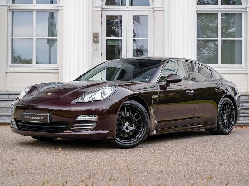 Braun Gebraucht 2010 Porsche Panamera 4 Limousine | 21.950 € (Fairer Preis) - Bild 1/4
