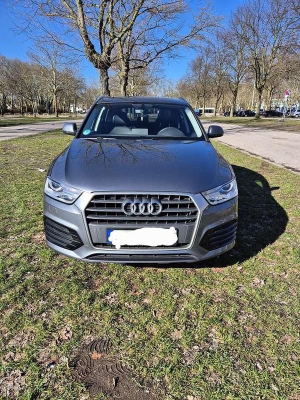 Gebraucht Audi Q3 Design 150 PS (110 kW) 2017 Grau SUV