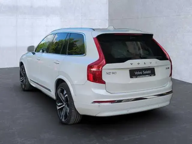 Gebraucht Volvo XC90 173 PS (127 kW) 2023 SUV
