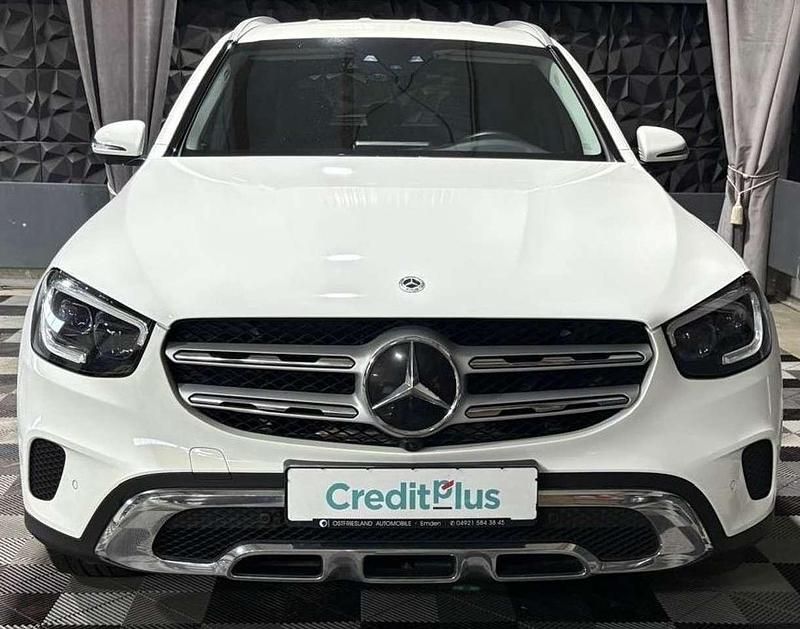 Gebraucht Mercedes GLC220 194 PS (142 kW) 2021 Weiß SUV