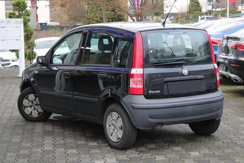 Gebraucht Fiat Panda Active 54 PS (39 kW) 2009 Schwarz Kleinwagen