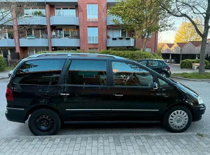 Gebraucht VW Sharan Exclusive 140 PS (102 kW) 2010 Schwarz Van / Kleinbus