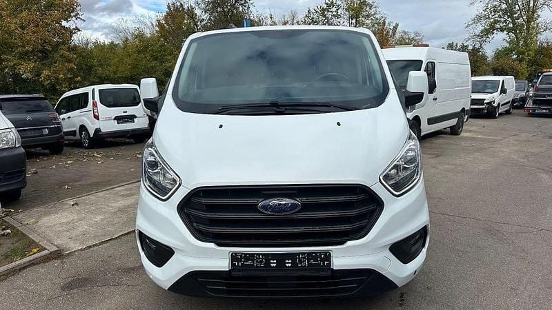 Weiß Gebraucht 2021 Ford Transit Custom Trend Van / Kleinbus | 19.900 € (Guter Preis) - Bild 1/4