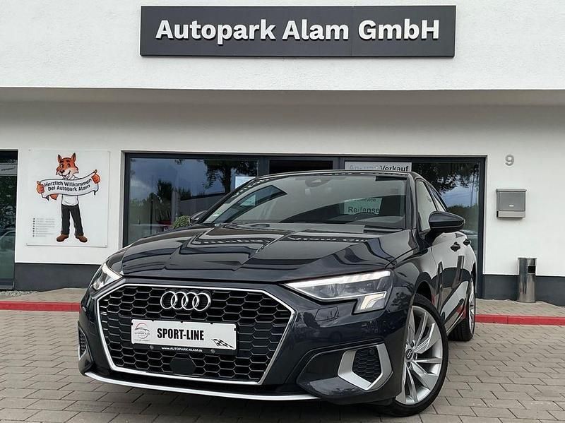 Manhattangrau Gebraucht 2021 Audi A3 Sportback Advanced Limousine | 25.499 € (Fairer Preis) - Bild 1/4
