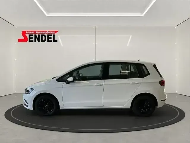 Gebraucht VW Golf VII Trendline 116 PS (85 kW) 2019 Andere Limousine
