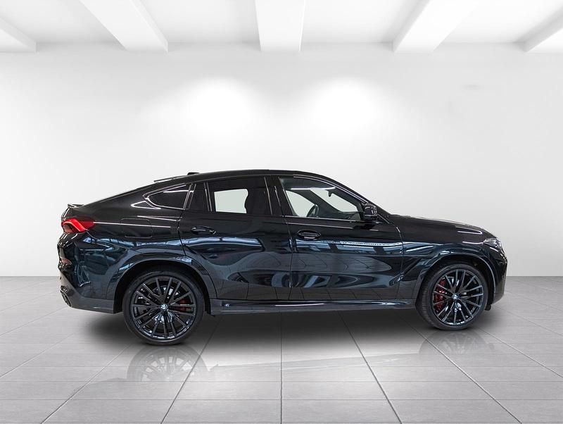 Gebraucht BMW X6 Shadowline 381 PS (280 kW) 2024 Black sapphire metallic (schwarz) SUV