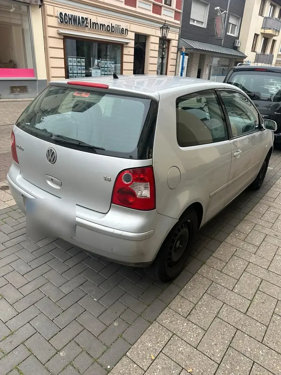 Brugt VW Polo 75 HK (55 kW) 2002 Grå Hatchback