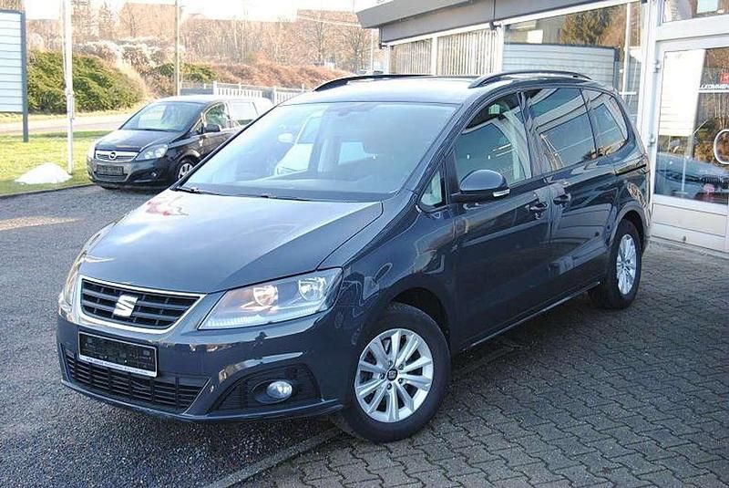 Uranograu Gebraucht 2017 Seat Alhambra Style Van / Kleinbus | 15.990 € (Superpreis) - Bild 1/4