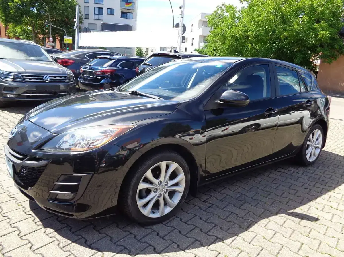 Gebraucht Mazda 3 Active Plus 105 PS (77 kW) 2011 Schwarz Kleinwagen