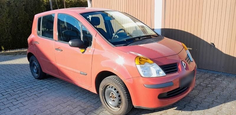 Gebraucht Renault Modus 75 PS (55 kW) 2004 Rot Van / Kleinbus