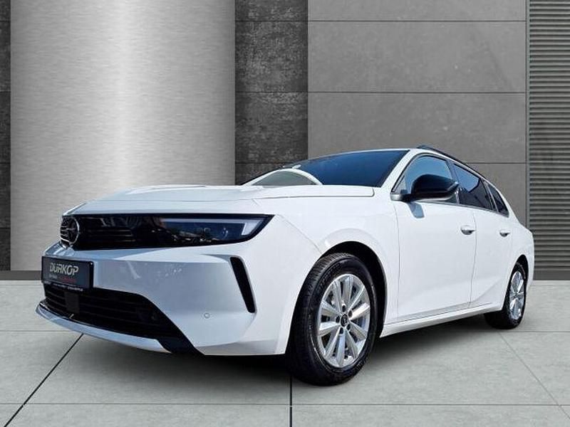 Neu Opel Astra Edition 131 PS (96 kW) 2025 Weiß Kombi