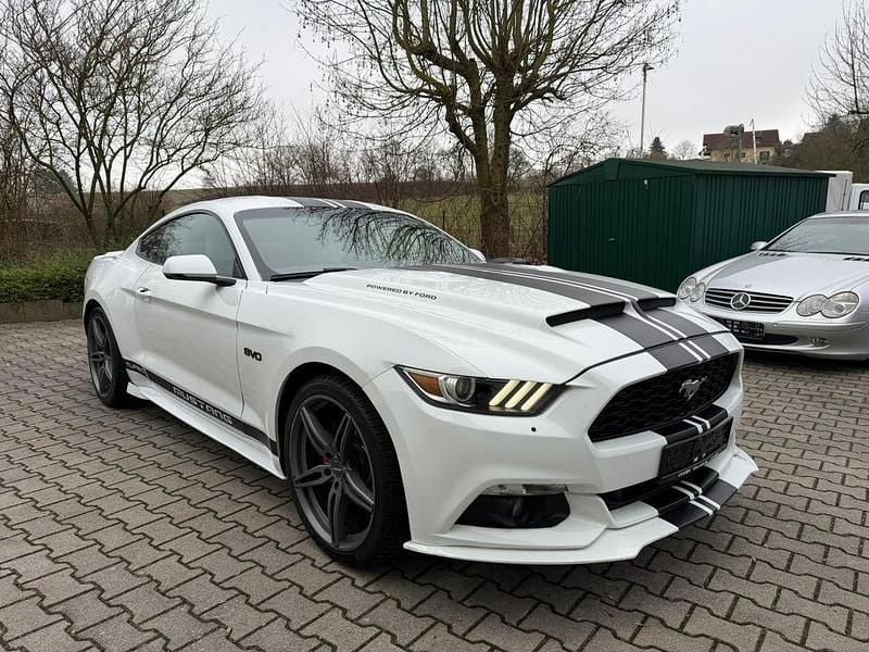 Gebraucht Ford Mustang GT 314 PS (230 kW) 2015 Weiß Coupé
