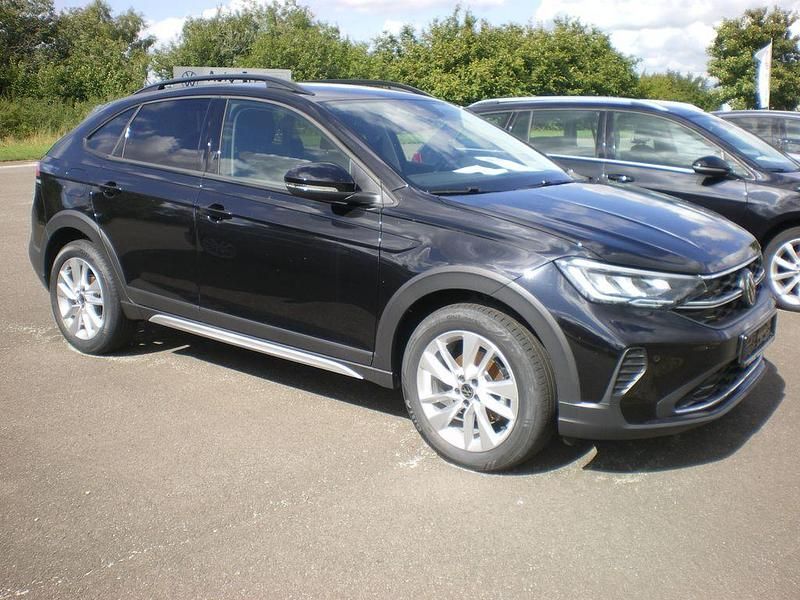 Neu VW Taigo 116 PS (85 kW) 2025 Schwarz SUV