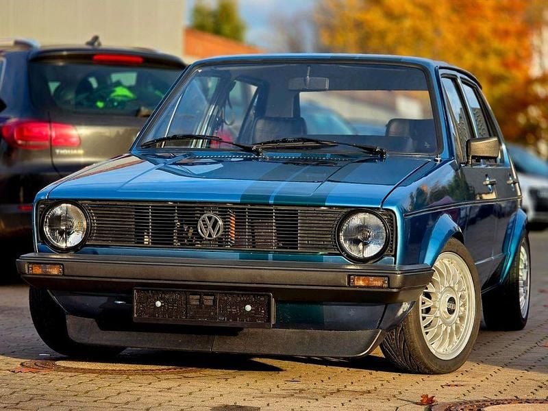 Blau Gebraucht 1981 VW Golf I GTI Kleinwagen | 8.000 € - Bild 1/4