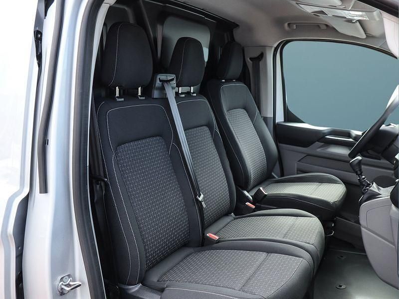 Neu Ford Transit Custom 110 PS (80 kW) 2025 Silber Limousine