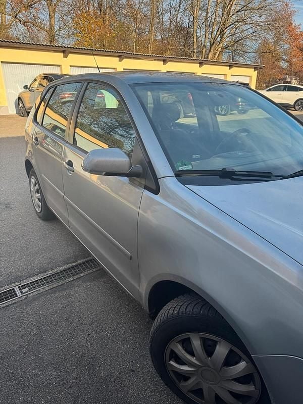 Gebraucht VW Polo 80 PS (58 kW) 2007 Silber Kleinwagen