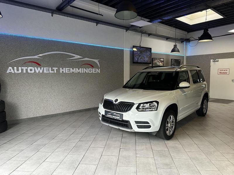 Bila moon/moon white Gebraucht 2015 Skoda Yeti Active SUV | 9.999 € (Fairer Preis) - Bild 1/4