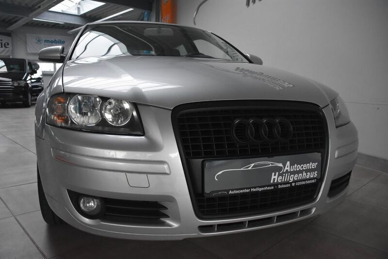 Silber Gebraucht 2006 Audi A3 Attraction Limousine | 1.580 € (Superpreis) - Bild 1/4