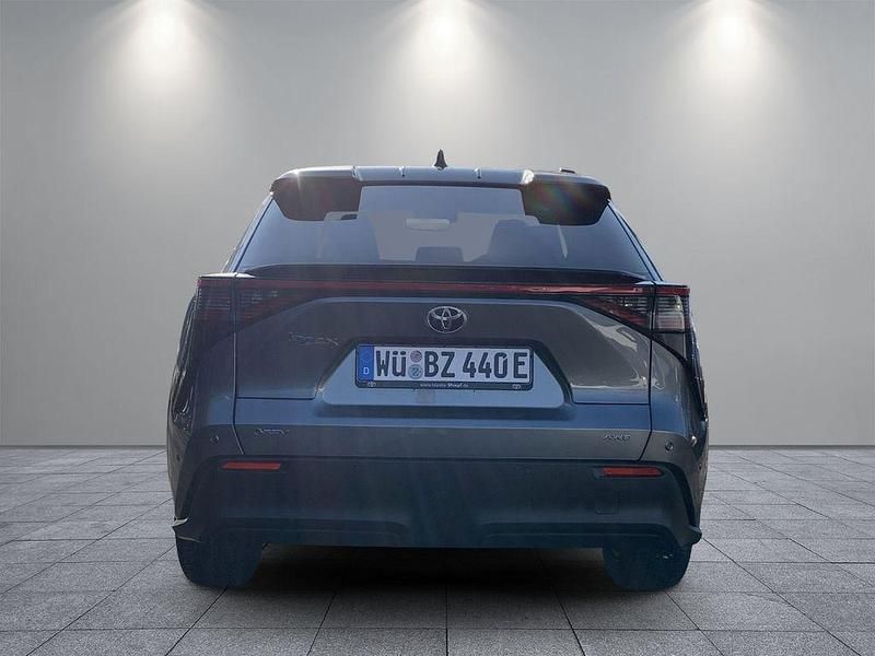 Gebraucht Toyota bZ4X Lounge 252 kW (343 PS) 2025 Grau SUV