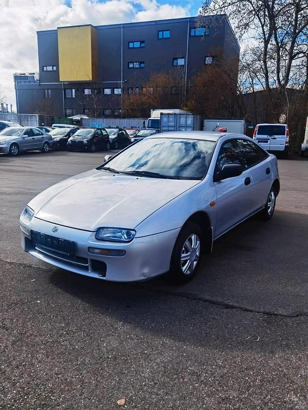 Gebraucht Mazda 323F 88 PS (64 kW) 1997 Silber Limousine