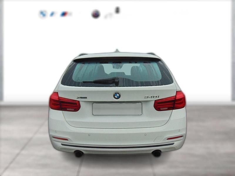 Gebraucht BMW 340 Sport Line 326 PS (239 kW) 2018 Weiß Kombi