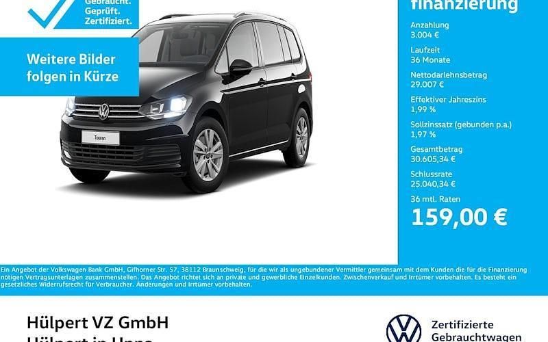 Deep black perleffekt Gebraucht 2024 VW Touran Comfortline Van / Kleinbus | 32.011 € (Guter Preis) - Bild 1/4
