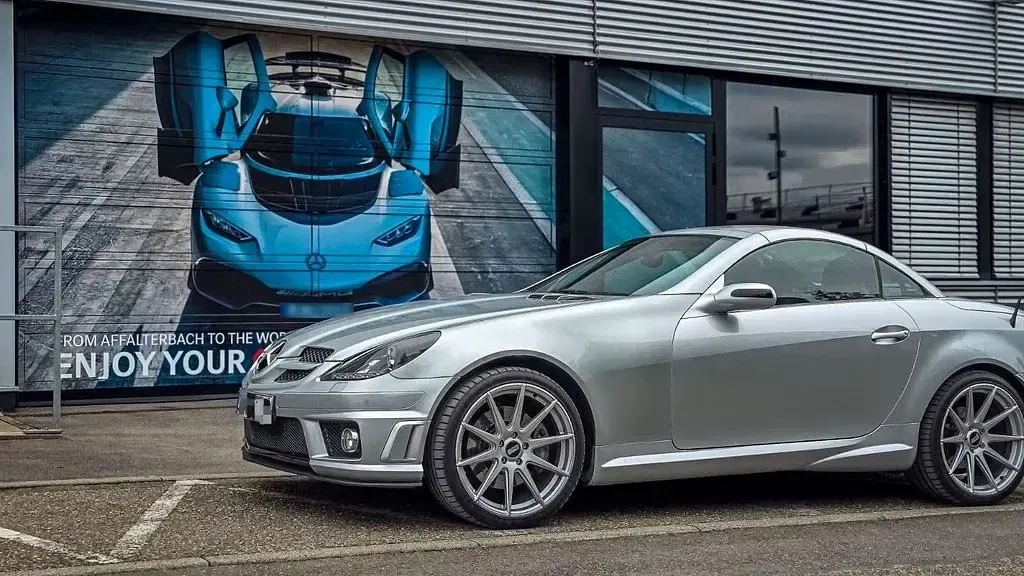 Gebraucht Mercedes SLK350 272 PS (200 kW) 2006 Silber Cabrio