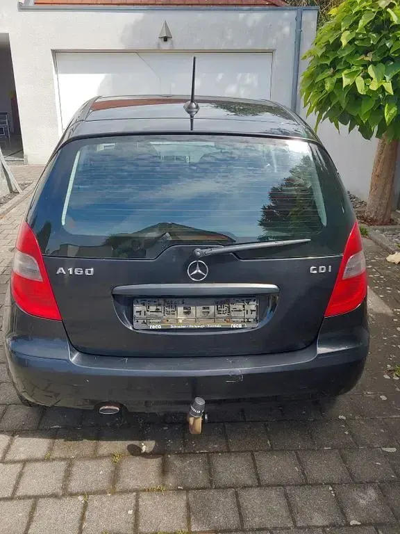 Gebraucht Mercedes A160 82 PS (60 kW) 2010 Schwarz Van / Kleinbus
