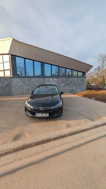 Gebraucht Opel Astra Innovation 150 PS (110 kW) 2018 Schwarz Kombi