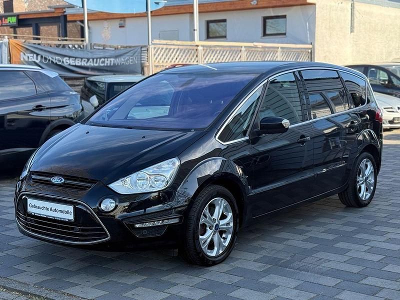 Gebraucht Ford S-MAX Titanium 163 PS (119 kW) 2011 Schwarz Van / Kleinbus