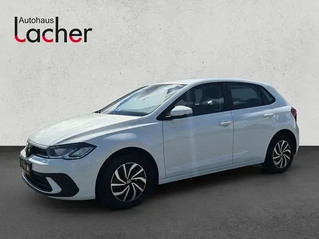 Gebraucht VW Polo Basis 80 PS (58 kW) 2023 Weiß Kleinwagen
