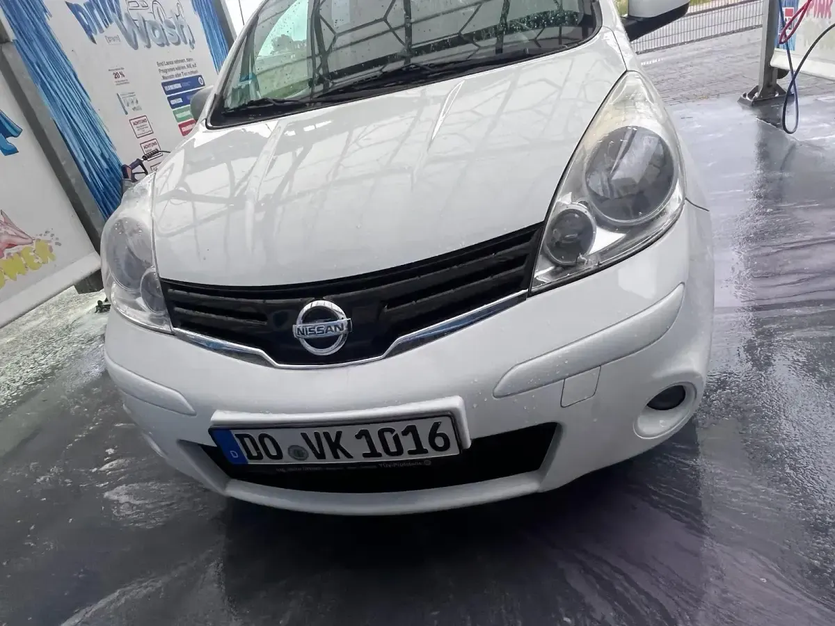 Gebraucht Nissan Note 90 PS (66 kW) 2009 Weiß Kleinwagen