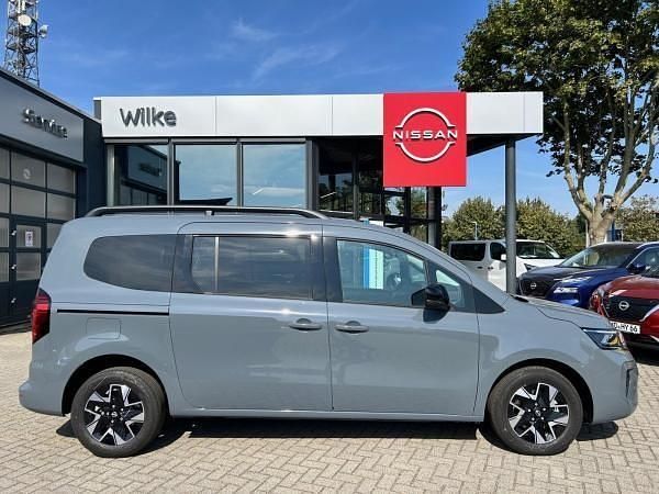 Neu Nissan Townstar Tekna 131 PS (96 kW) 2025 Grau (urban grey) Van